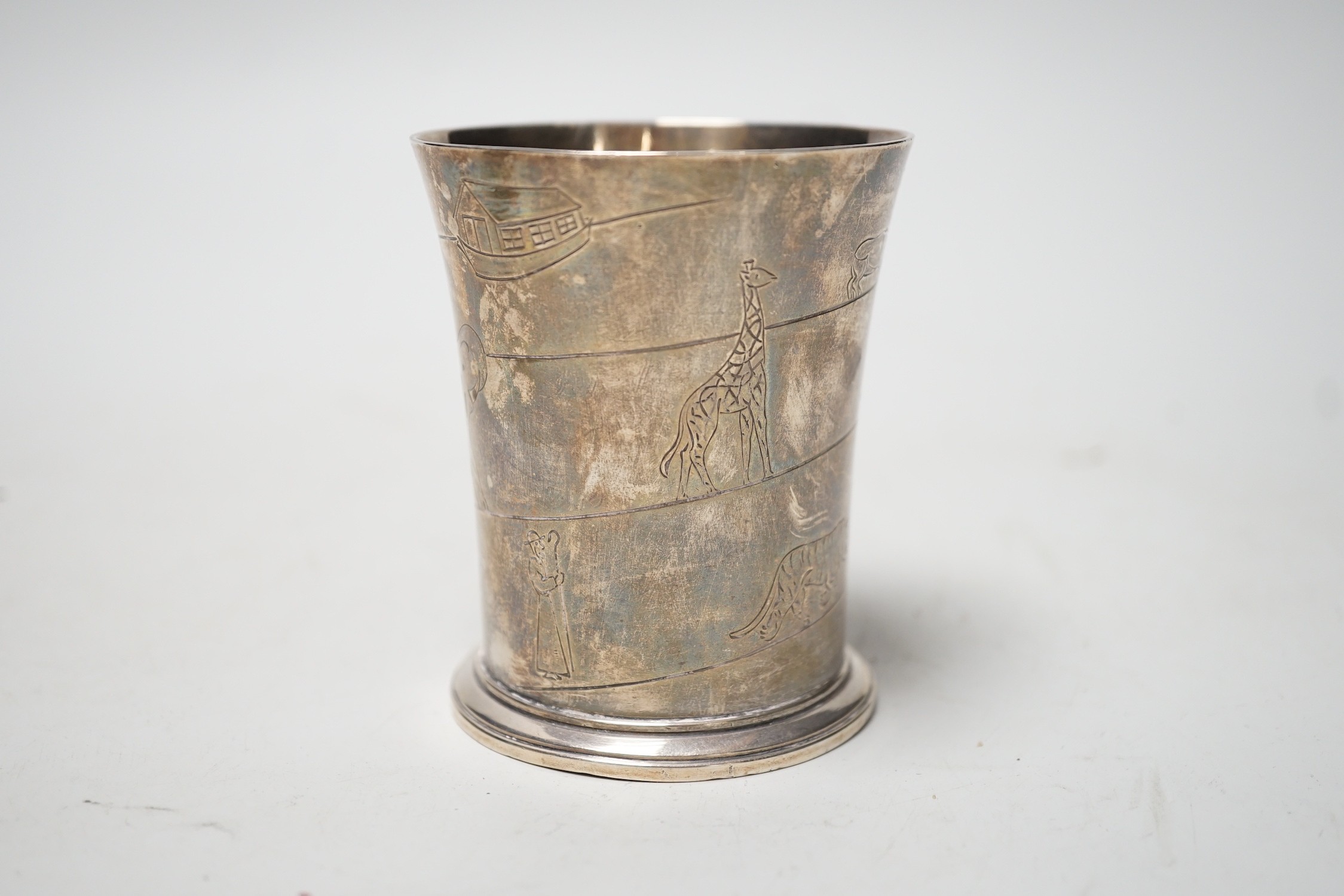 A Harrods silver christening cup decorated with Noah's Ark and animals, Birmingham, 1939, 82mm, 4.5oz.